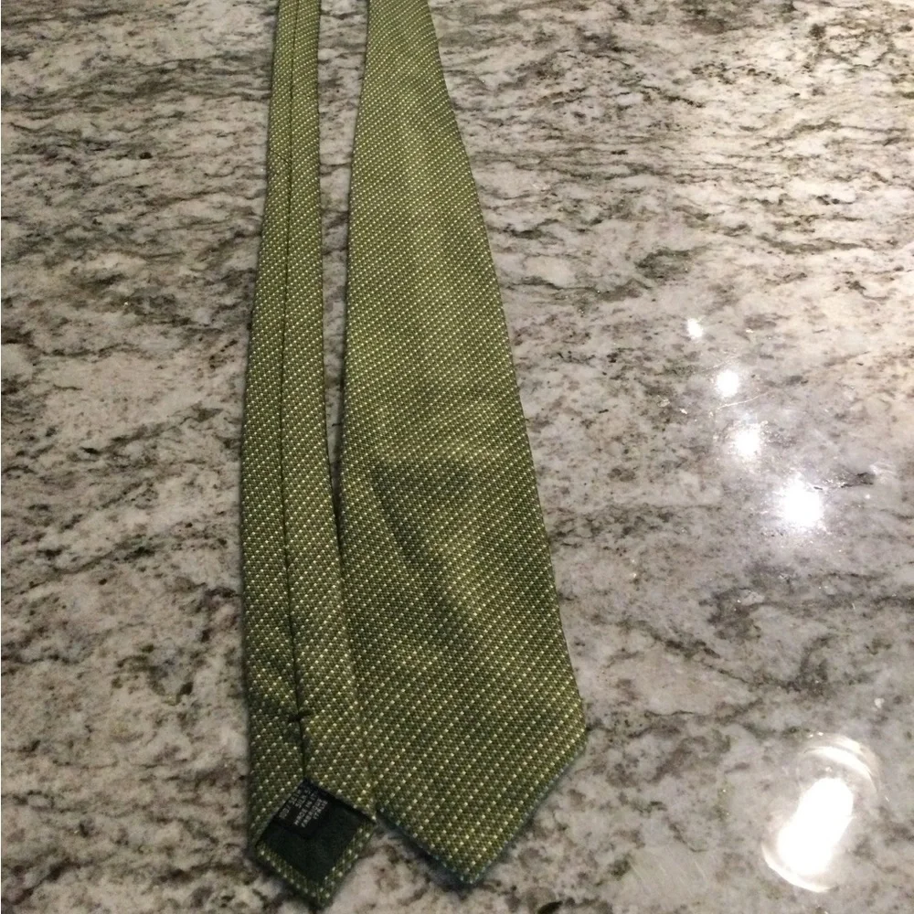 Giorgio Armani Green Textured Silk Tie with Subtle Speckle